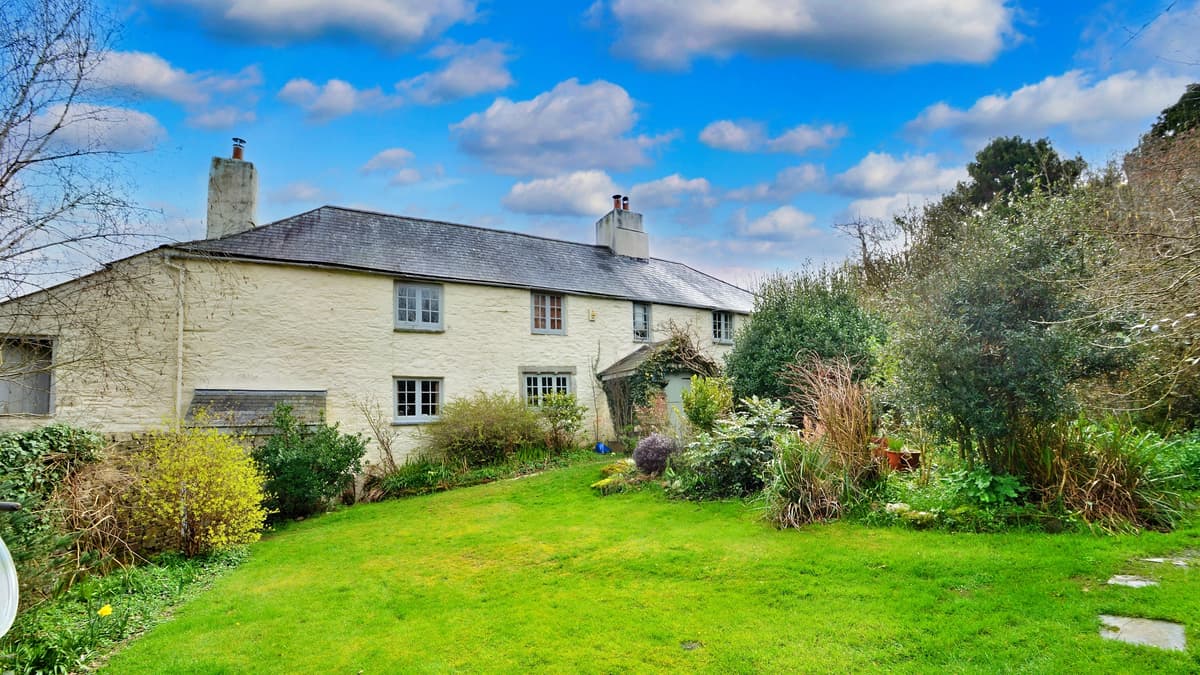 Tavistock country house for sale is centuries old and has "stunning